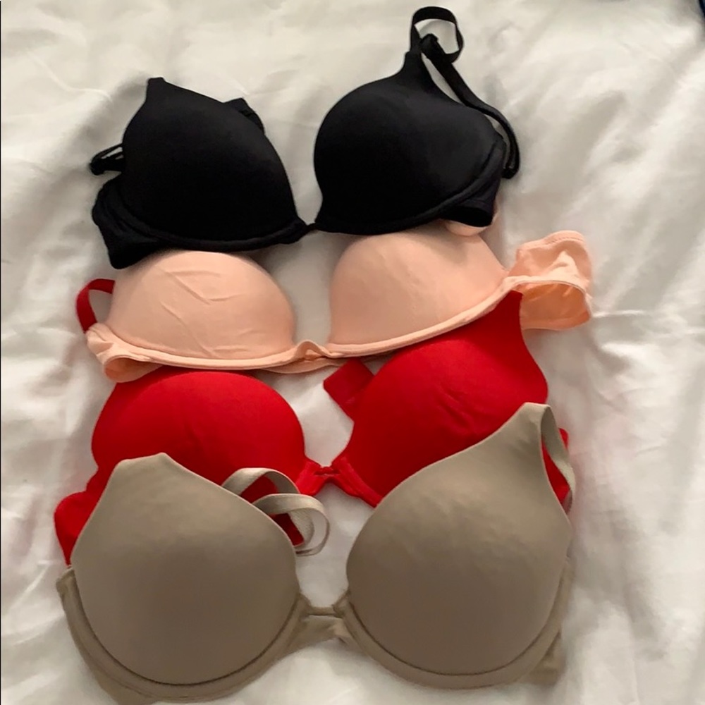 Variety of everyday bras. Can be sold separately.